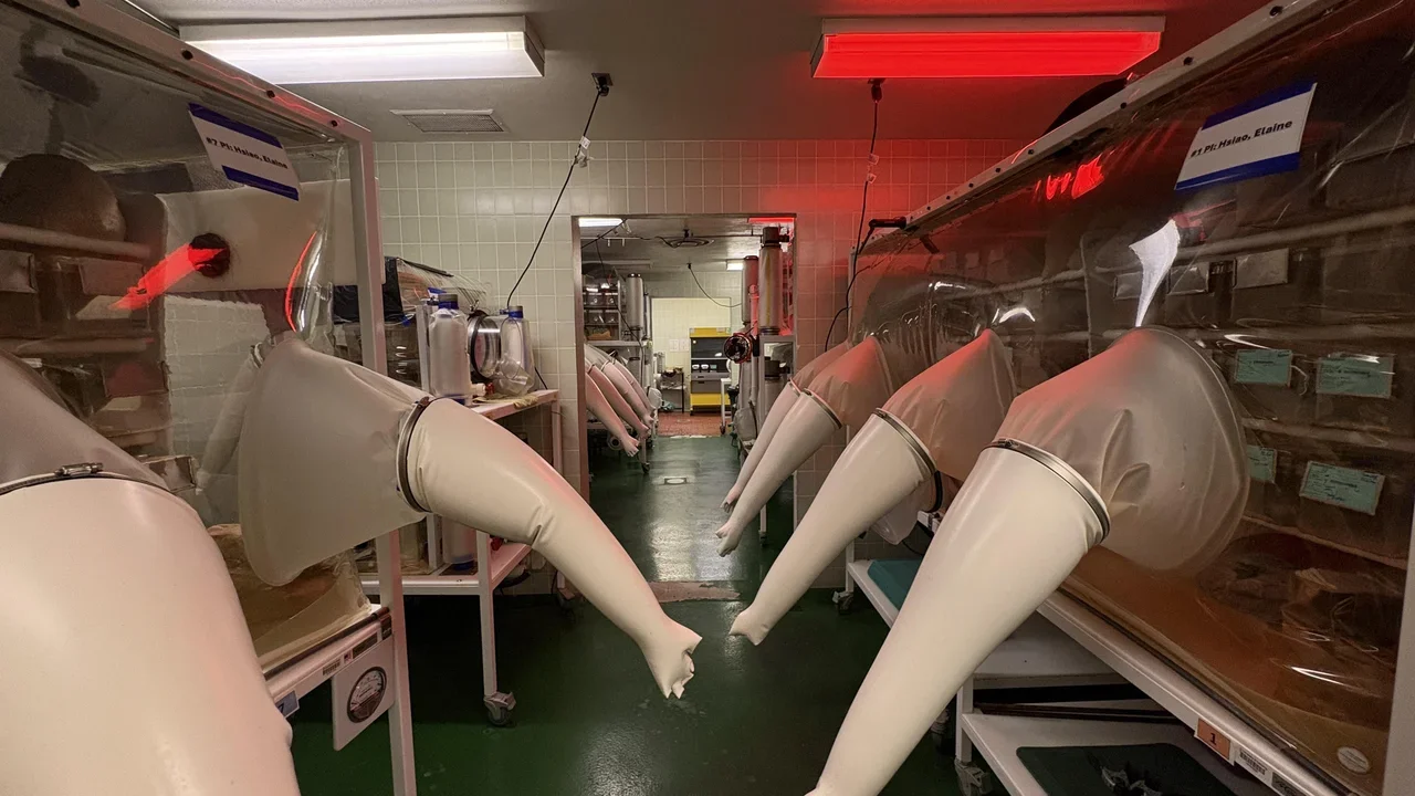 Gnobotics core equipment