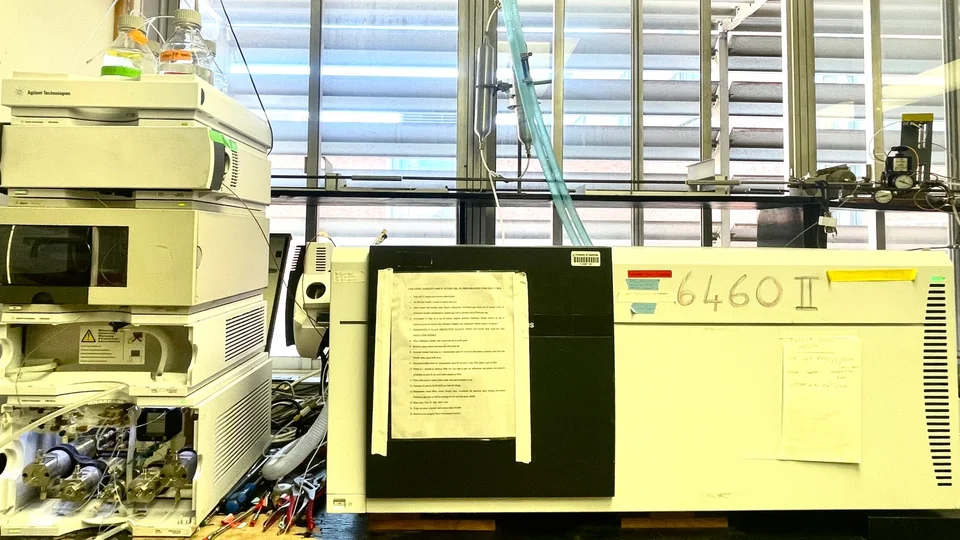 Agilent 1200 LC connected to a 6460 Triple Quad MS