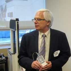 Janos Porszasz, MD, PhD, in the Physiology Lab